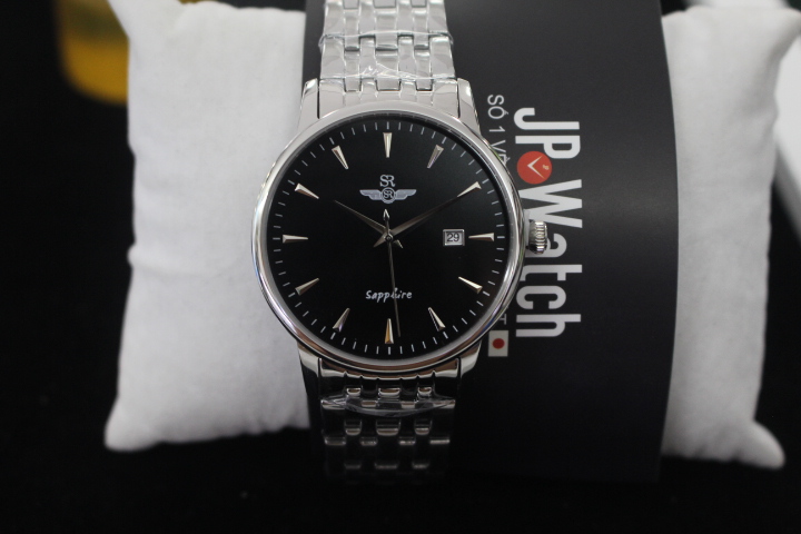 vẻ đẹp huyền bí của chiếc đồng hồ nam SR Watch SG1072.1101TE